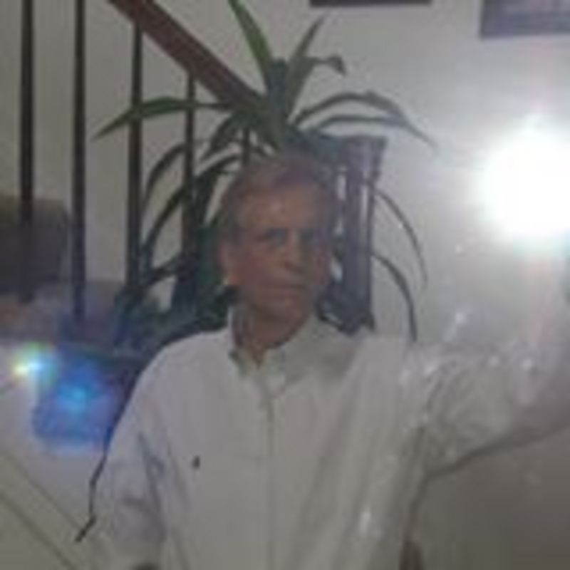 Date this exotic United States man Steve from Washington US16658