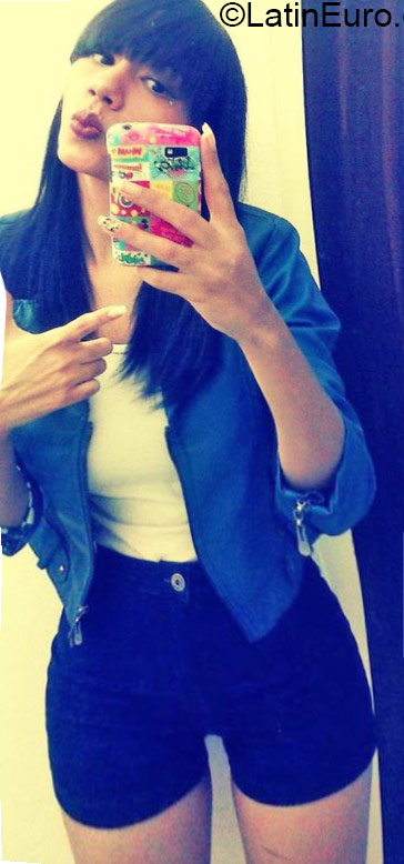 Date this passionate Brazil girl Aline from Juazeiro BR9540