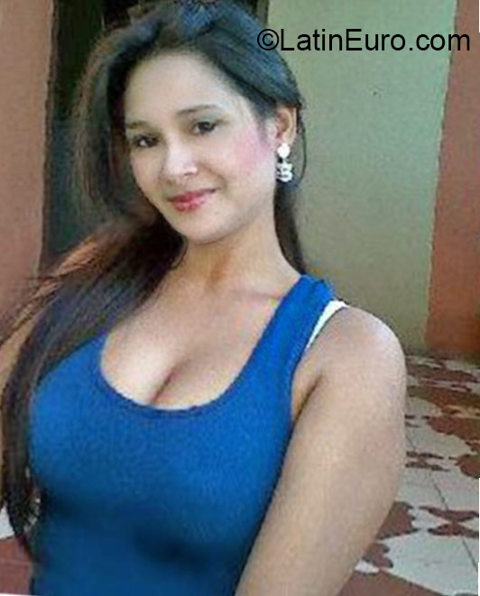 Date this hot Honduras girl Ladiski from Danli HN1932