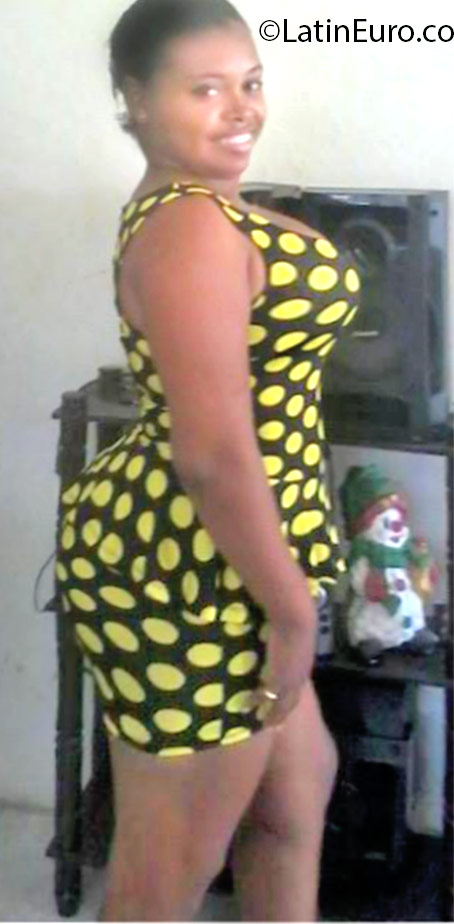 Date this young Dominican Republic girl Patricia from San Pedro de Macoris DO24579