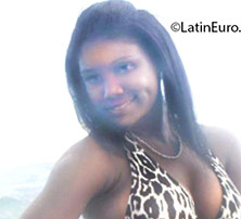 Date this cute Dominican Republic girl Yazmin from Santo Domingo DO24655
