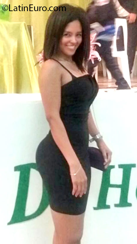 Date this cute Honduras girl Karla from Tegucigalpa HN1985