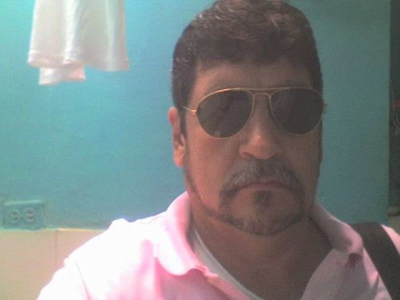 Date this voluptuous Colombia man Gustavo from Medellin CO18611