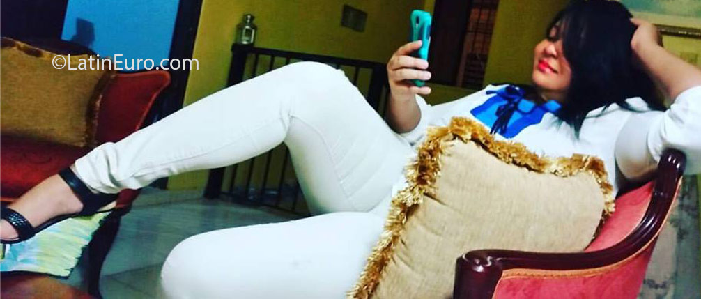 Date this delightful Dominican Republic girl Karolina from Santiago DO24868