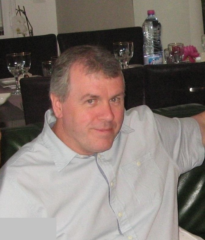 Date this funny United Kingdom man Adrian from Salisbury GB865