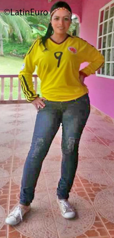 Date this attractive Panama girl Jacqueline from Panama City PA933
