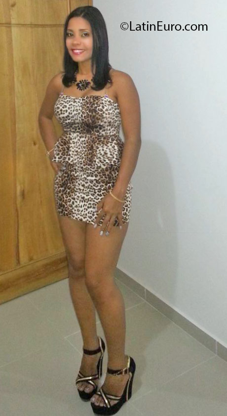 Date this good-looking Dominican Republic girl Marlin from Puerto Plata DO25397