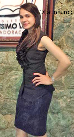 Date this tall Dominican Republic girl Maribel from Santo Domingo DO25763