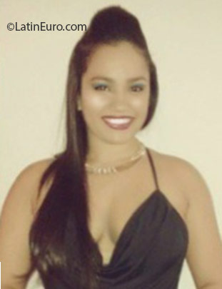 Date this beautiful Brazil girl Ana from Santa ines BR11798