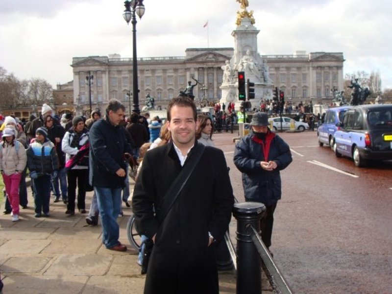 Date this delightful Malaysia man Albert from Bolton MY65