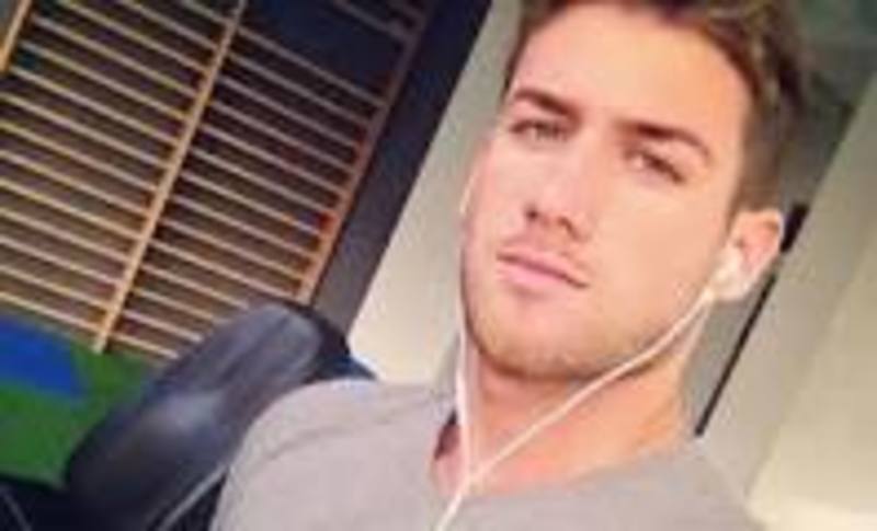 Date this nice looking Colombia man Daessalo from Tachira CO19166