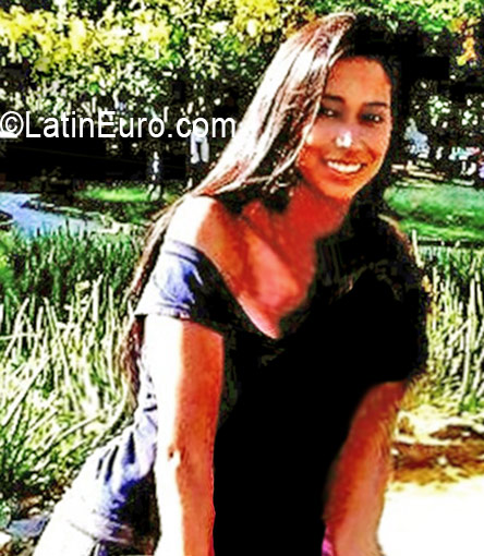 Date this foxy Venezuela girl Maria eugenia from Caracas VE679