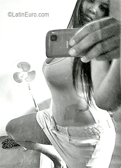 Date this sensual Brazil girl Edalcimar from Contagem BR9756