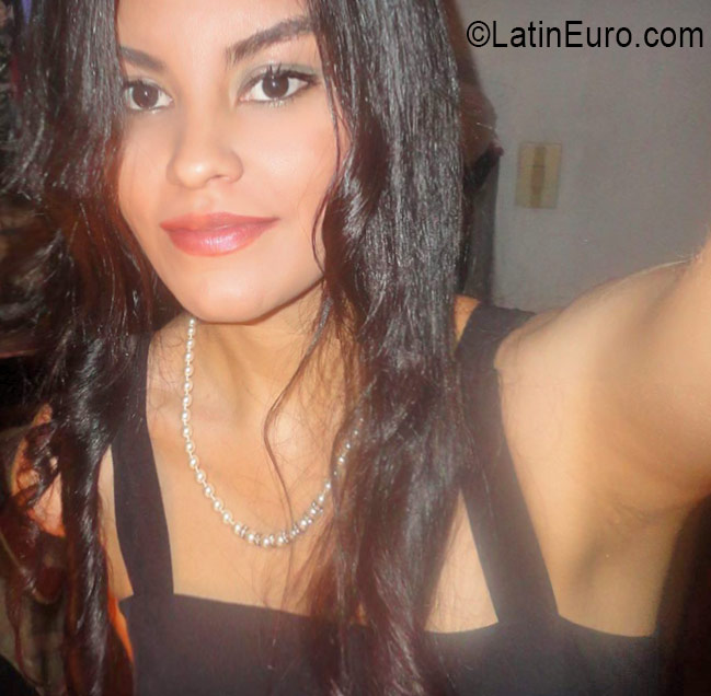 Date this foxy Colombia girl Katherine from Bogota CO19492