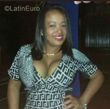 Date this tall Venezuela girl Erika Quiones from Maracaibo VE781