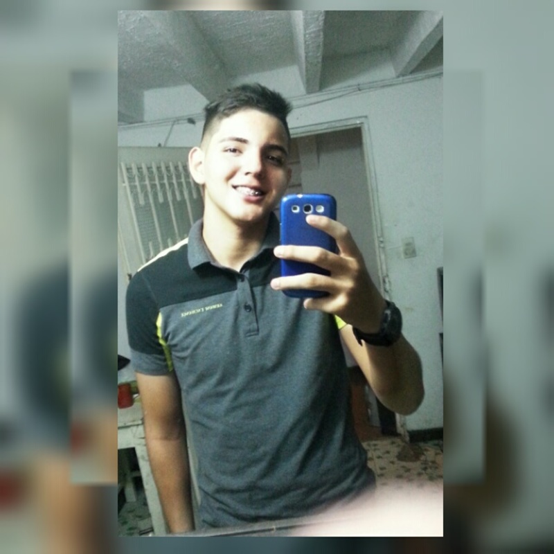 Date this hard body Colombia man Kevin from Cali CO20191