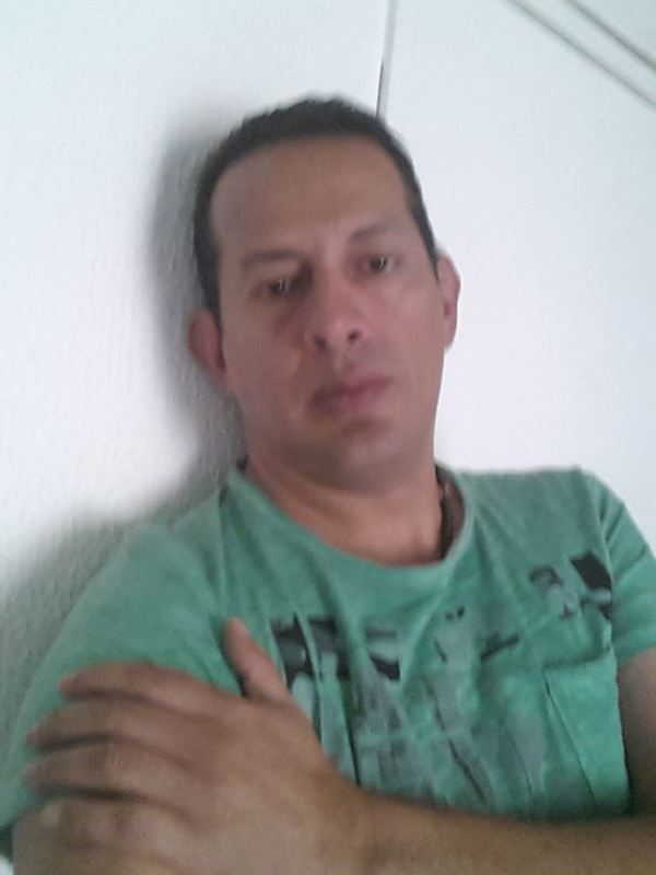 Date this athletic Colombia man Miguel from Medellin CO21653