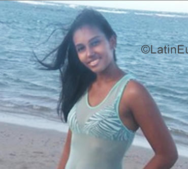 Date this sultry Dominican Republic girl Karen from Puerto Plata DO30110