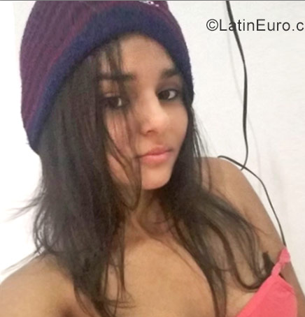 Date this cute Brazil girl Maria from Fortaleza BR10290