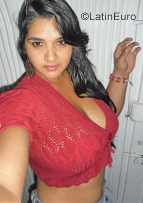 Date this tall Colombia girl Angelandica from Palmira CO22352