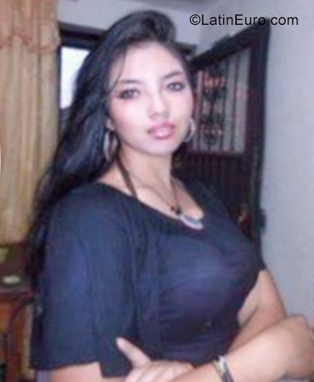 Date this exotic Colombia girl Yada from Popayan CO22487
