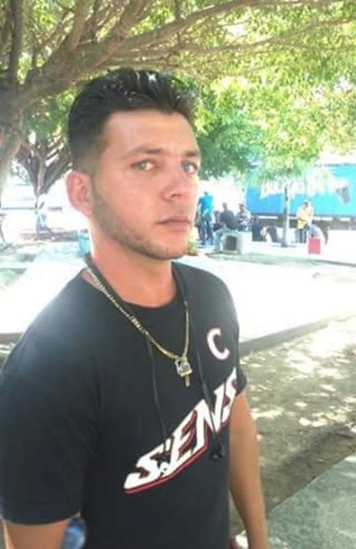 Date this good-looking Cuba man Hanyer from Santiago De Cuba CU170