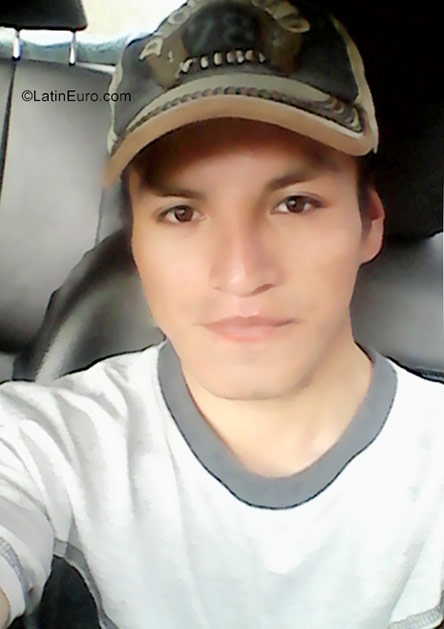 Date this athletic Peru man Gustavo from Lima PE1176