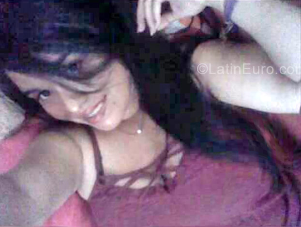 Date this sultry Colombia girl Liz from Barranquilla CO22962