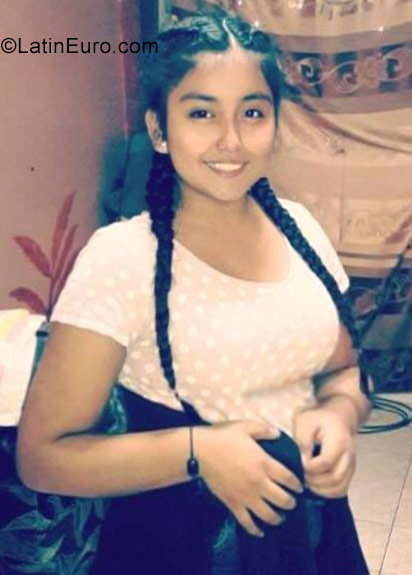 Date this happy Peru girl Celeste from Lima PE1218