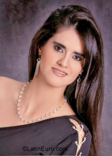 Date this gorgeous Colombia girl Jessica from Barranquilla CO23335