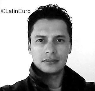 Date this funny Colombia man Shinue from Bogota CO23669