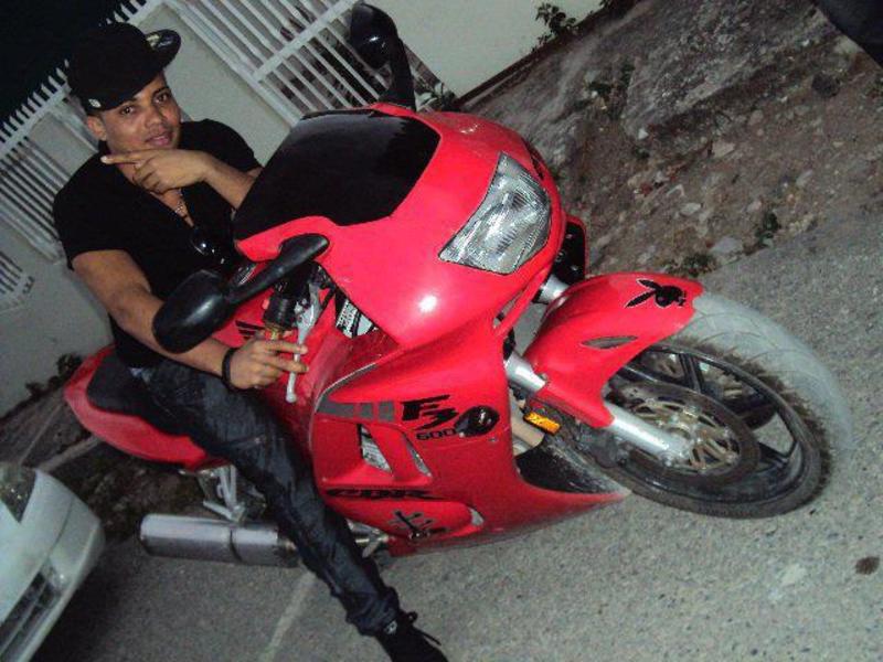 Date this passionate Dominican Republic man Moises from Santo Domingo DO32244