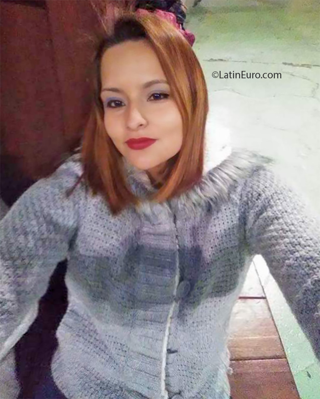 Date this fun Colombia girl Naitan from Cali CO23833