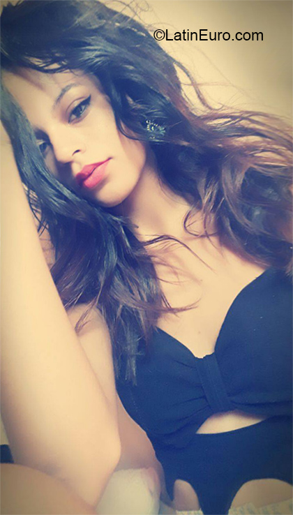 Date this tall Brazil girl Ariana from Rio De Janeiro BR10539