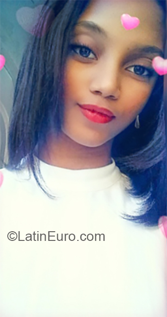 Date this young Dominican Republic girl Gresbedy from San Pedro De Macoris DO32360