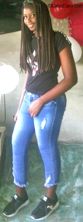 Date this athletic Colombia girl Miyarley from Puerto Tejada CO24013