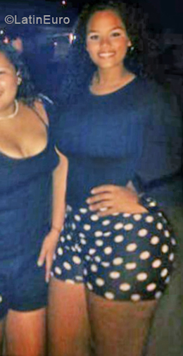 Date this foxy Colombia girl Anyelis from Medellin CO24067