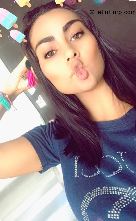 Date this athletic Venezuela girl Magilet from Puerto Ordaz VE1791