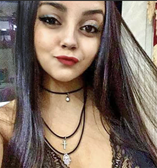 Date this hard body Brazil girl Fernanda from Curitiba BR10644