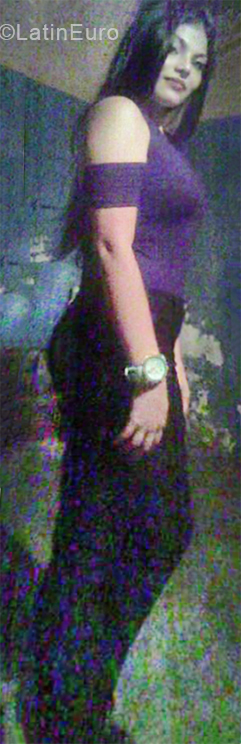 Date this good-looking Venezuela girl Ana from Acarigua VE1863