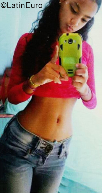 Date this tall Venezuela girl Claymar from Miranda VE2175