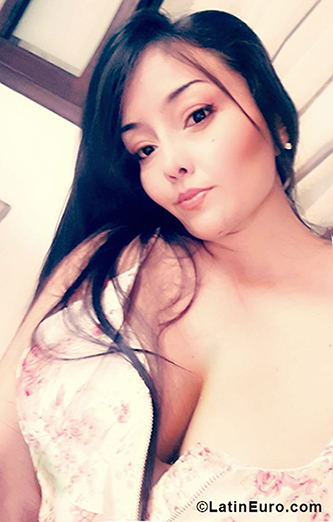 Date this hot Colombia girl Marianita from Boyaca CO24346