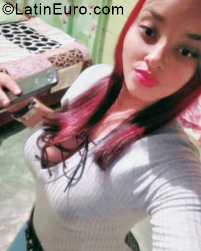 Date this passionate Dominican Republic girl Mary from Santo Domingo DO33147