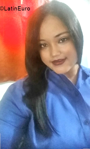 Date this passionate Dominican Republic girl Ana from Santo Domingo DO33376