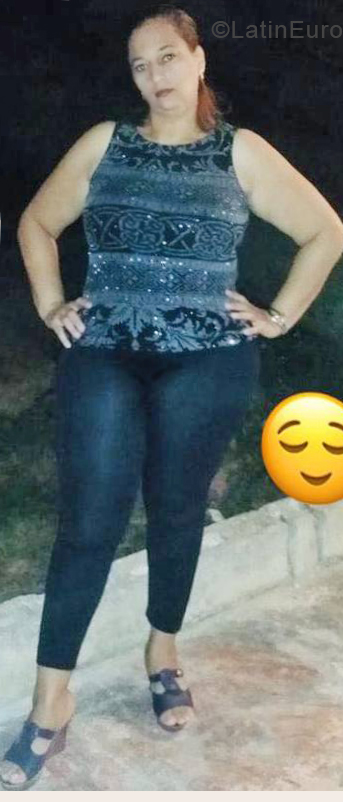 Date this stunning Dominican Republic girl Marlene from Higuey DO33382