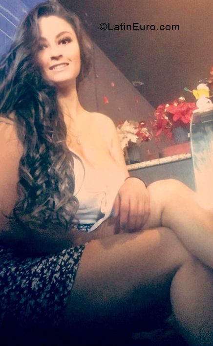 Date this stunning Ecuador girl Ana from Ambato EC290