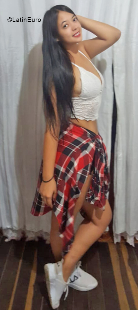 Date this beautiful Colombia girl Yuliana from Pereira CO24565
