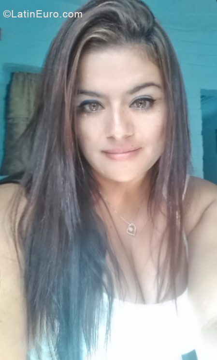 Date this funny Colombia girl Elena from Medellin CO24613