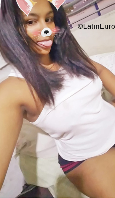Date this funny Dominican Republic girl Maria from Santiago DO33537