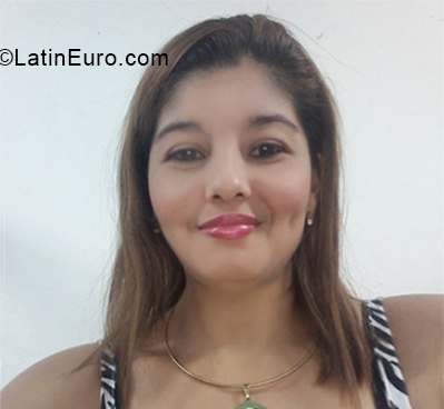 Date this passionate Nicaragua girl Darling from  NI215